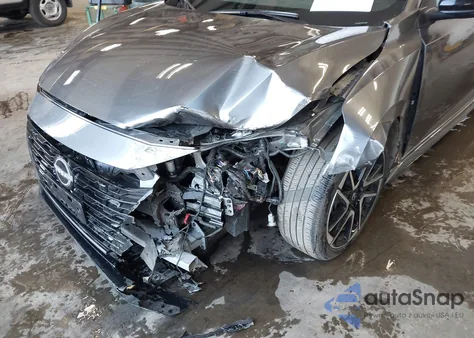 2025 Nissan Sentra Sr from USA, damaged, VIN 3N1AB8DV2SY220786